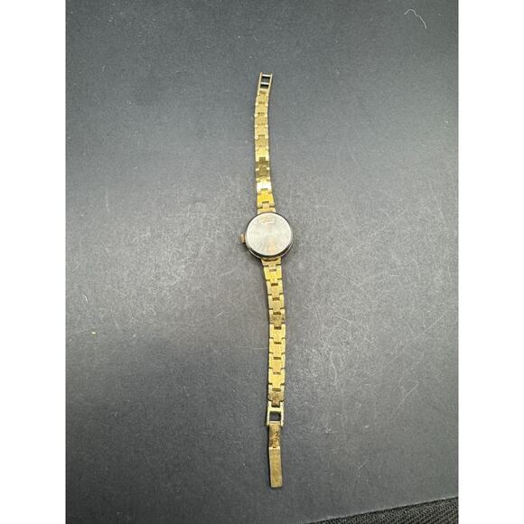 Vintage ELGIN Women’s Mechanical 17 Jewels Watch Gold Tone Bracelet Band main image 4